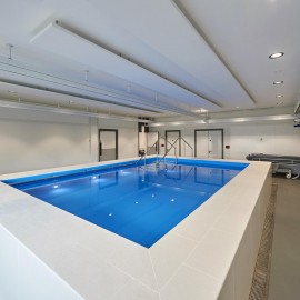 pool-overhead-hoist