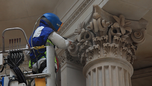 facade-cleaning-bank-of-england-london.jpeg.14